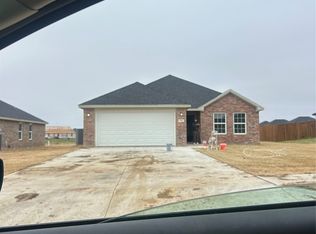 3233 Seabiscuit St, Durant, OK 74701