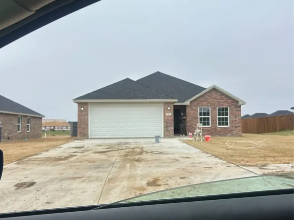 3233 Seabiscuit St, Durant, OK 74701