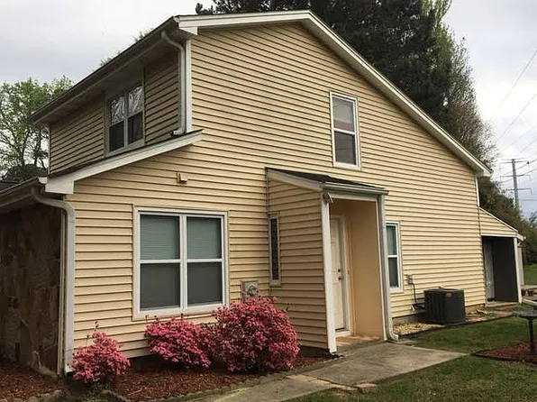 5657 Waterford Ct, Lake City, GA 30260