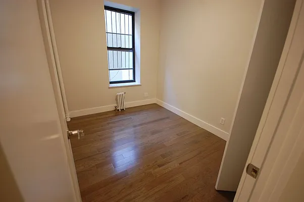 Rented by REAL New York | media 10