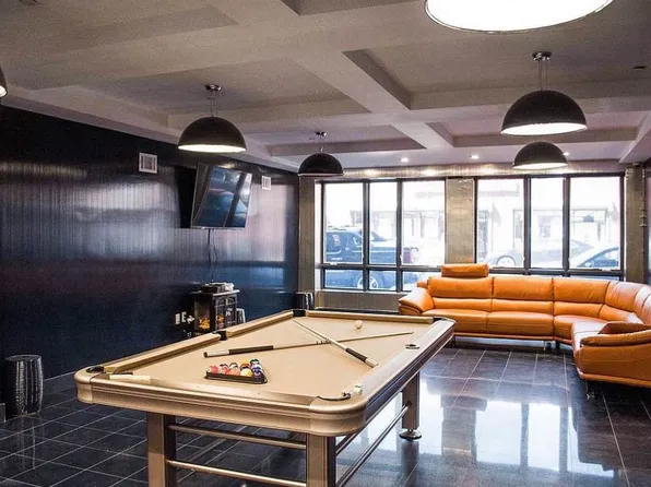 880 Dekalb Avenue image 13 of 16