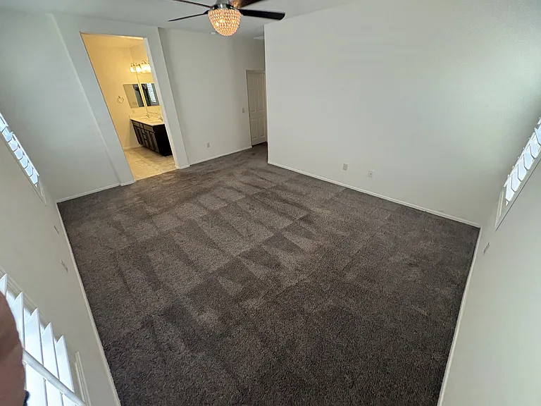 551 S Courts Redford Dr — Photo 29