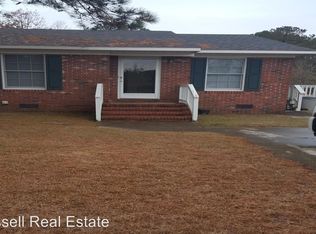 4015 Pirates Landing Dr, Fayetteville, NC 28312
