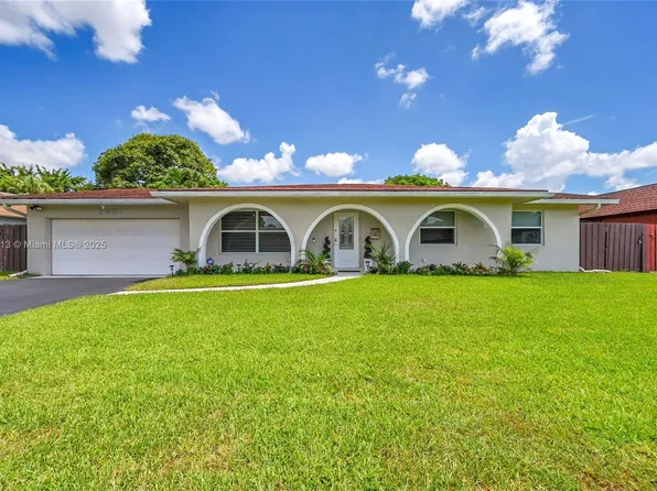 7481 NW 14th St, Plantation, FL 33313