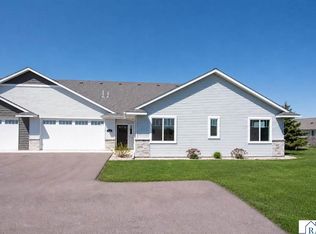 3116 Bassett Dr, Mankato, MN 56001
