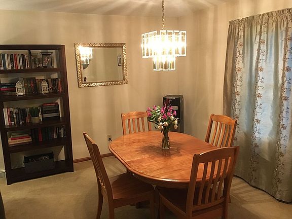 3rd image of 2631 Black Oak Dr