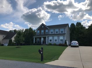 6014 Roland Smith Dr, Gloucester, VA 23061