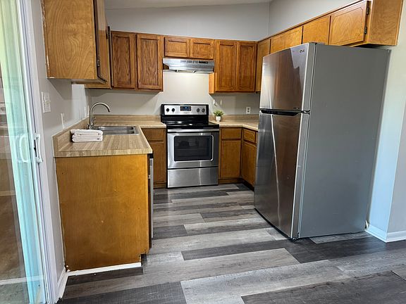 3rd image of 4431 W 19th St