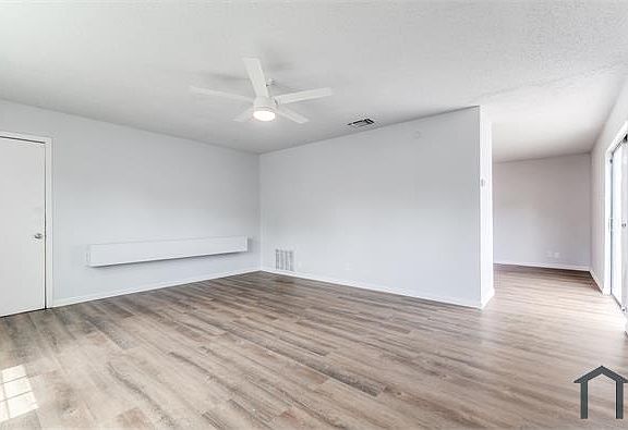 4th image of 4847 Aspenwood Dr