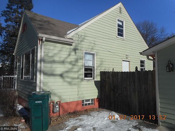 5th image of 9025 Van Buren St NE