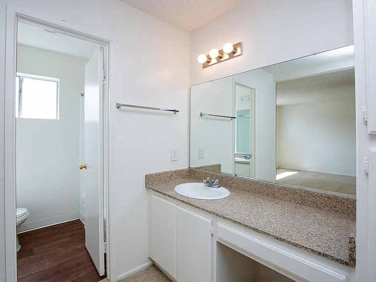 Five Coves Apartment Homes — Photo 22