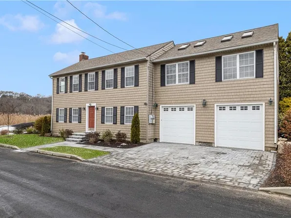 125 Montauk Rd, Narragansett, RI 02882