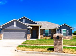 2502 W Center St, Collinsville, OK 74021