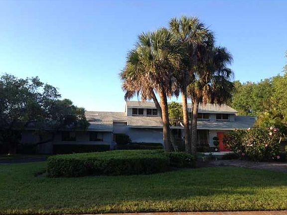 3rd image of 3655 Beneva Oaks Dr