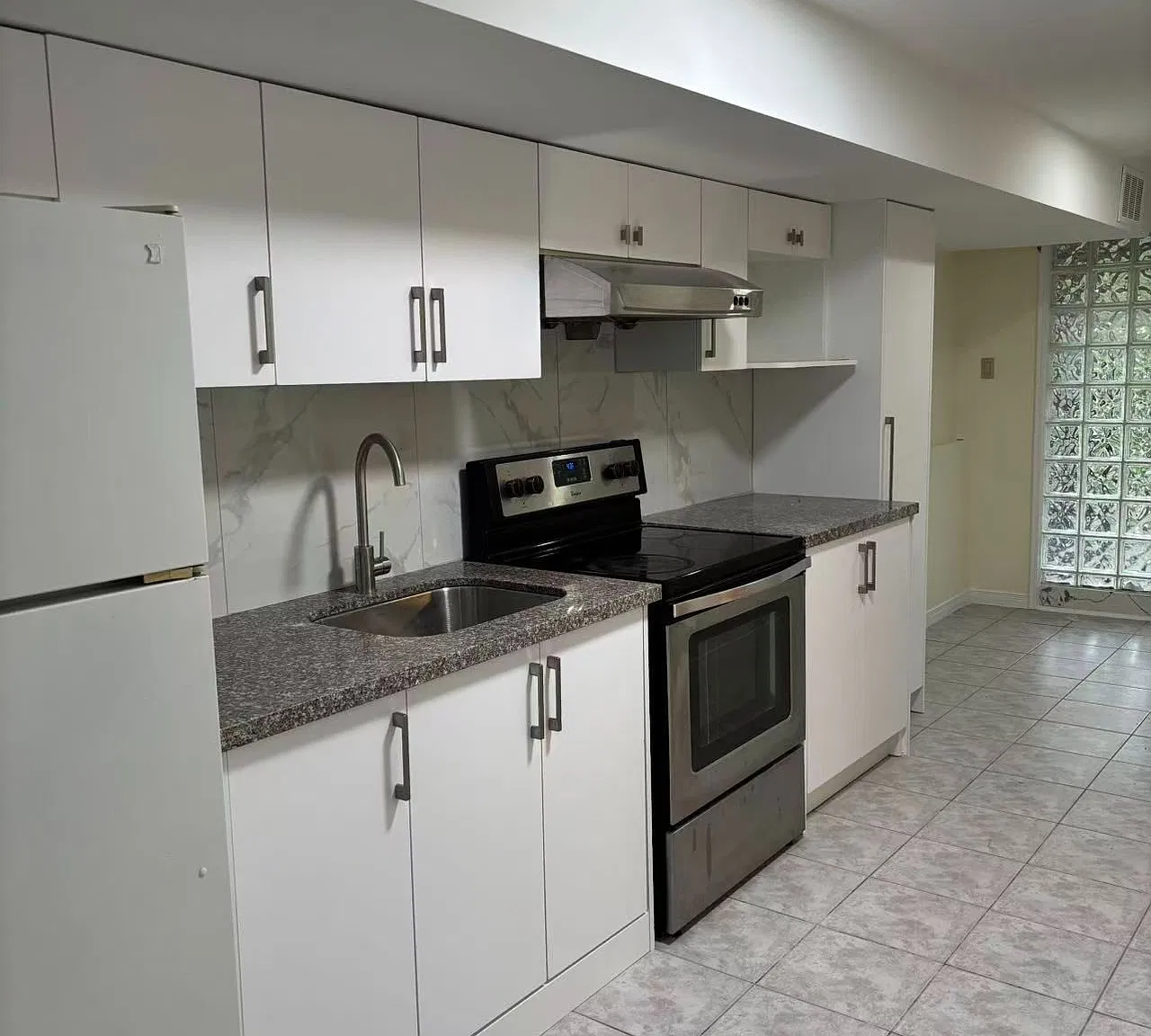 2 bed, $1,200 — Photo 1
