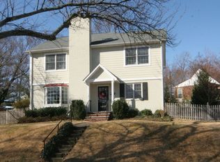 4407 Woodfield Rd, Kensington, MD 20895