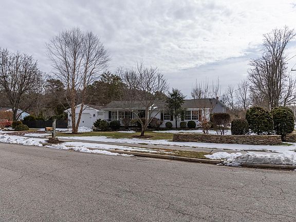 5th image of 200 Gunpowder Rd