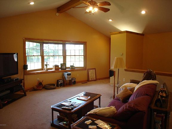 4th image of 5350 Sherman Lake Dr