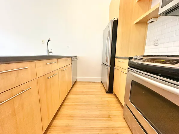 177 Concord Street image 7 of 15