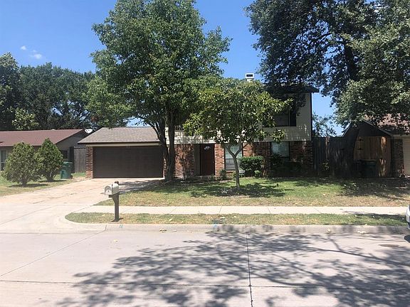 2nd image of 913 Madison Cir