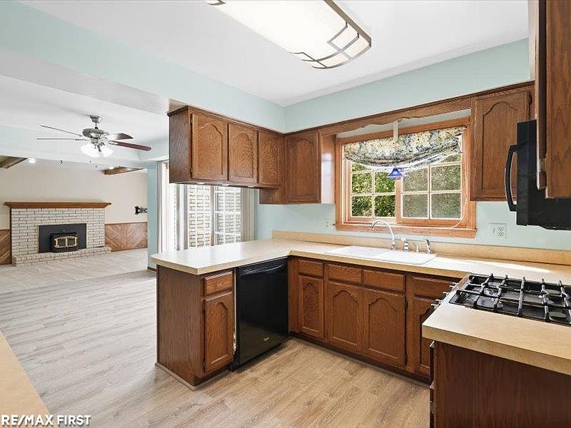 47405 Nola Dr, photo 13