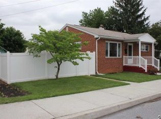 32 W Factory St, Mechanicsburg, PA 17055