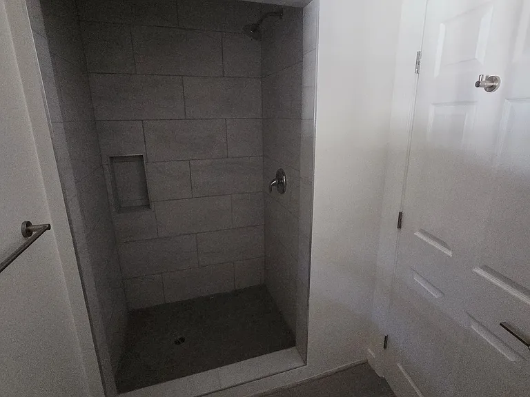 bathroom 2 shower