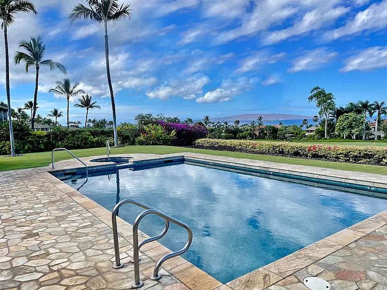 3950 Kalai Waa St #N101 — Photo 33