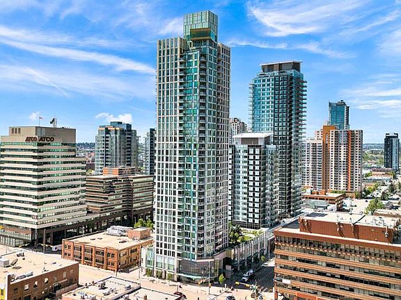 3rd image of 901 S 10th Ave SW #1401