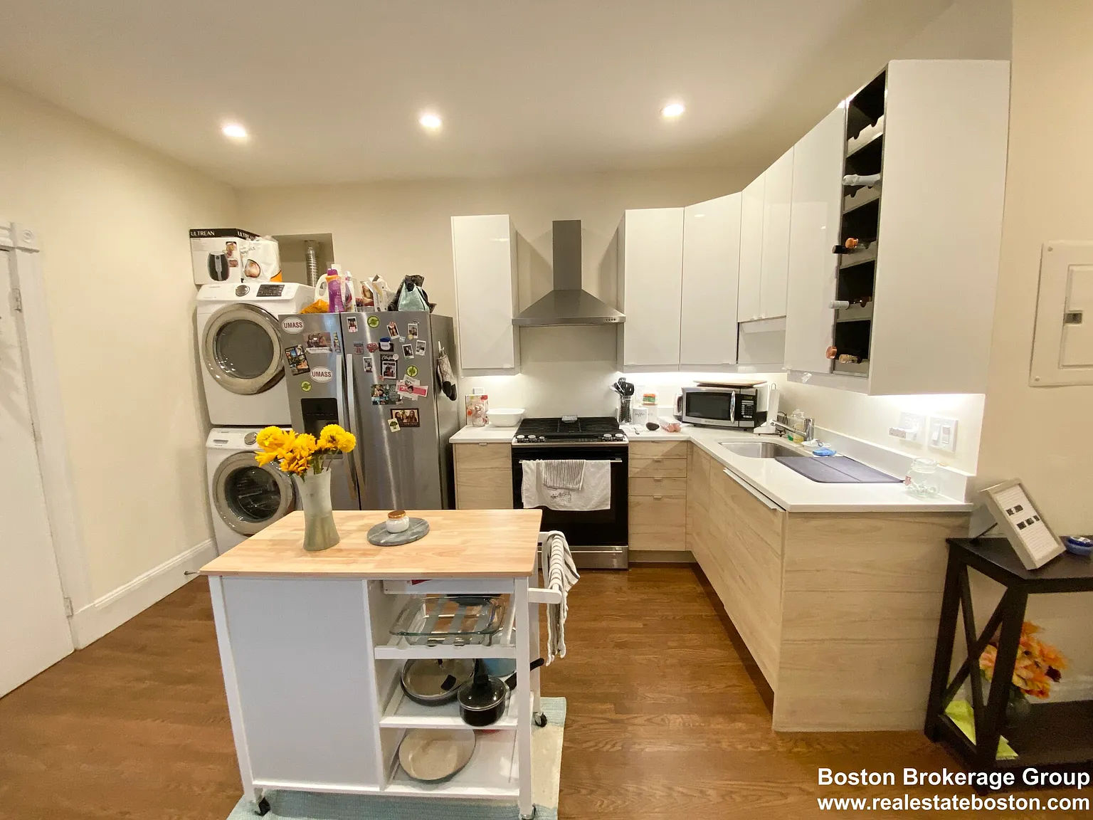 3 bed, $3,500 — Photo 2