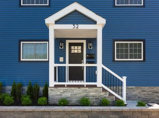 32 Hanson St #2A, Somerville, MA 02143