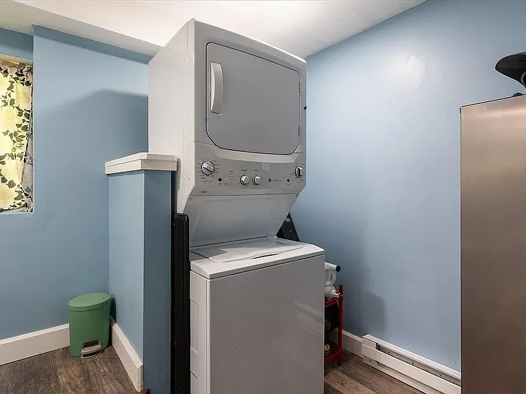 Laundry included