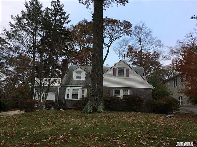 1st image of 372 Elm St