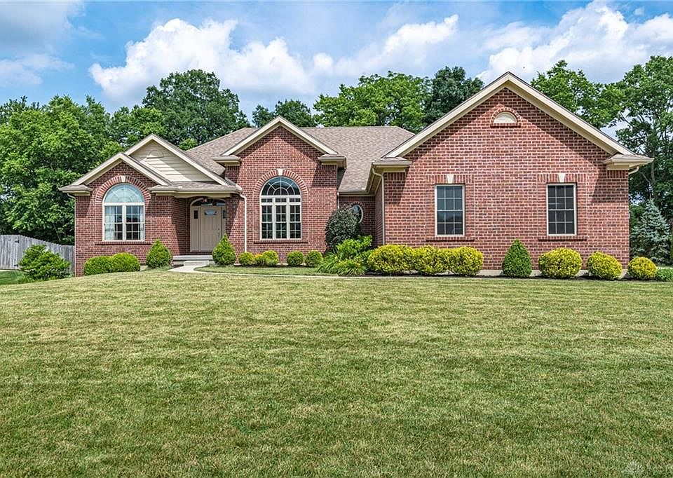 1st image of 668 Shayna Ln