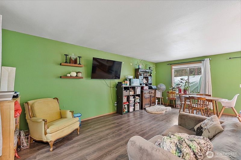 5th image of 17015 Arborvitae Court SE
