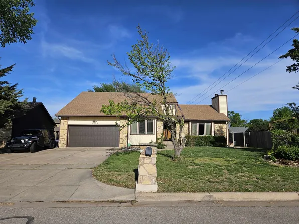 1950 S Capri Ln, Wichita, KS 67207