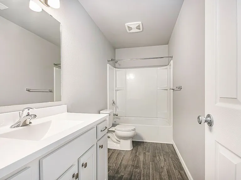 5233 Bittersweet Dr — Photo 36