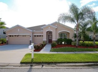 2320 Nesslewood Dr, Zephyrhills, FL 33543