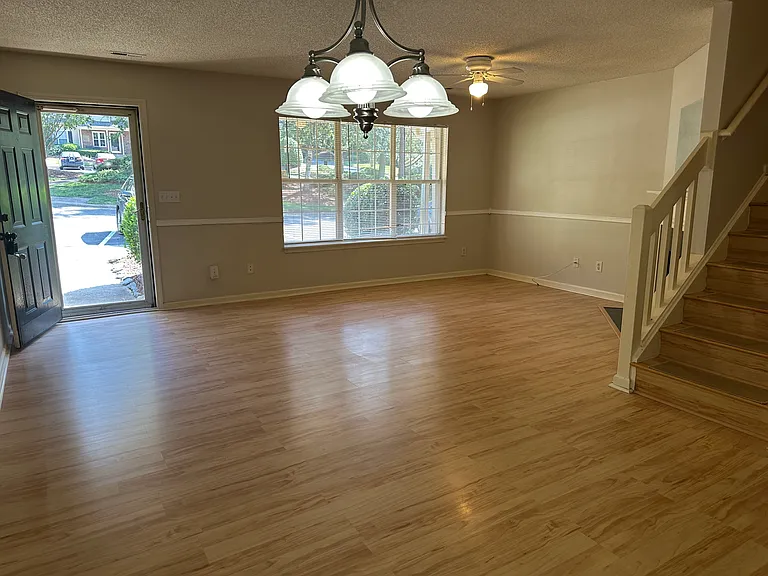 9307 Four Mile Creek Rd — Photo 5