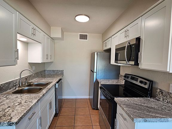 2nd image of 6924 E Speedway Blvd Space Eed6924-11