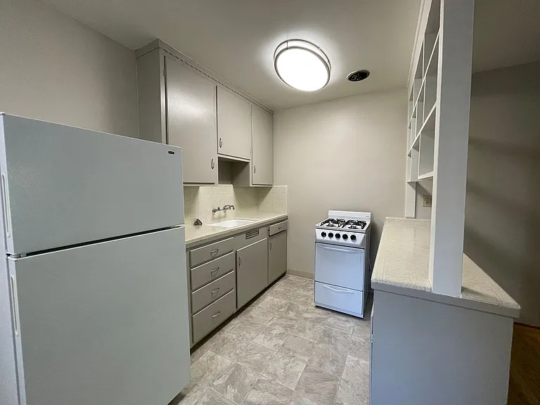 East Sacramento Charmer at 3349/3357 I Street — Photo 1