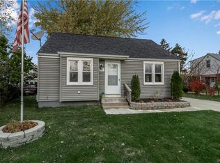 150 Clearvale Dr, Cheektowaga, NY 14225
