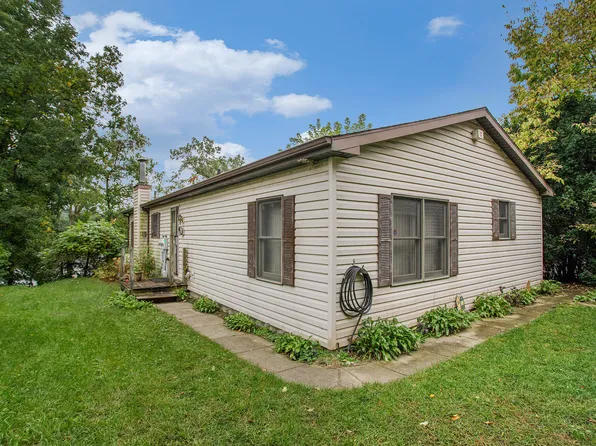 14931 Hideaway Dr, Vandalia, MI 49095