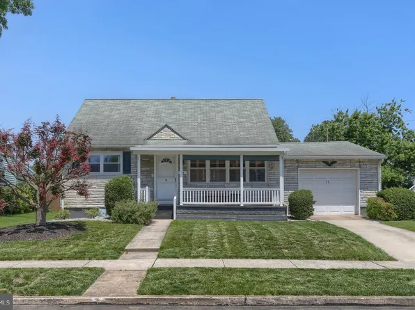 11 Beechwood Dr, Middletown, PA 17057