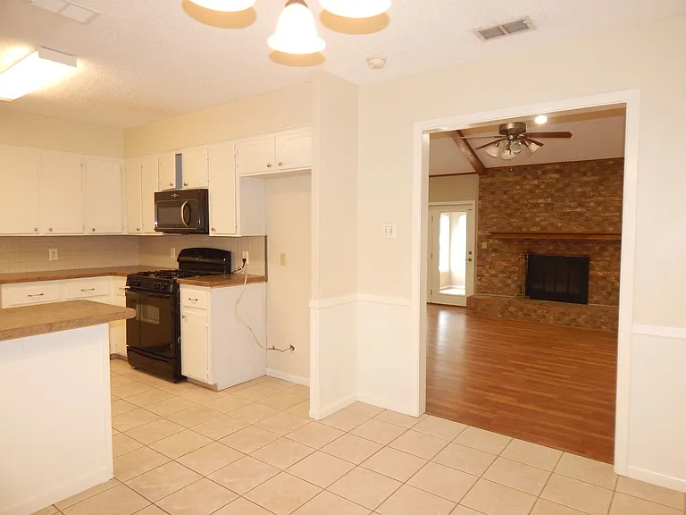 905 David Dr — Photo 13