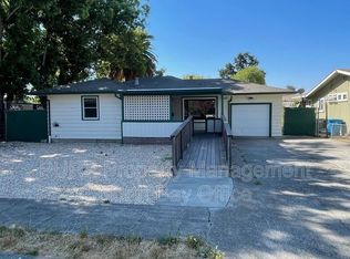 1492 Gloria Dr, Santa Rosa, CA 95407