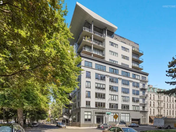 300 NW 8th Ave APT 707, Portland, OR 97209