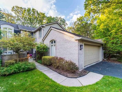 1204 S Timberview Trl #E-23, Bloomfield Hills, MI, 48304