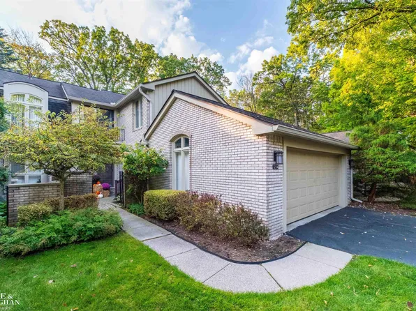 1204 S Timberview Trl #E-23, Bloomfield Hills, MI 48304