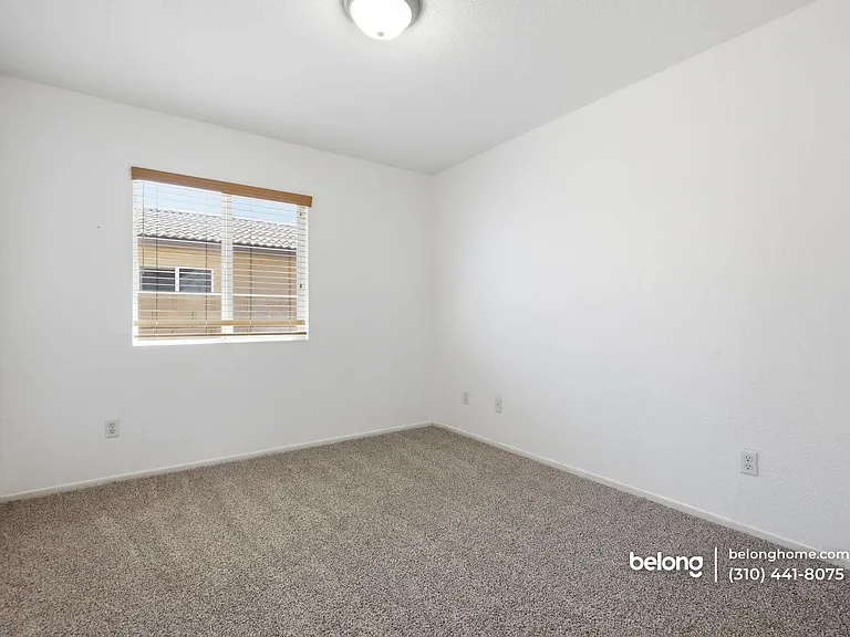 45444 Spahn Ln — Photo 11